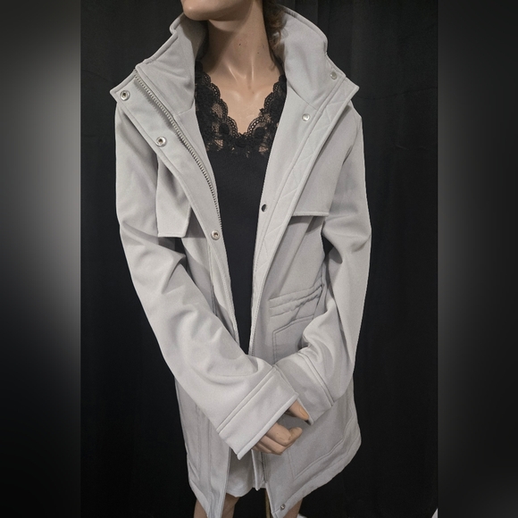 Nine West Light Gray Rain Trench Coat With Hood.  NWOT never Worn - Picture 1 of 7